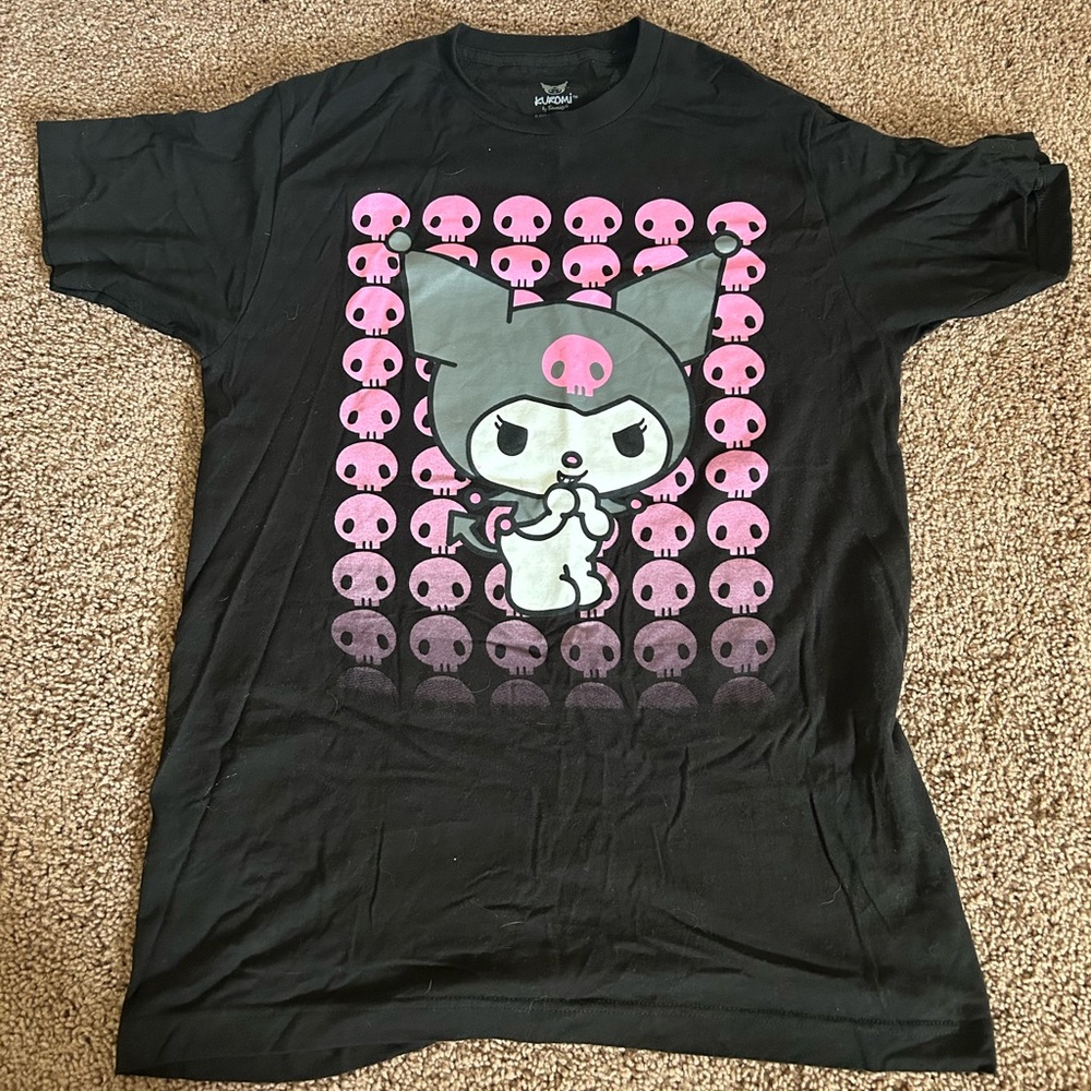 kuromi black t-shirt
